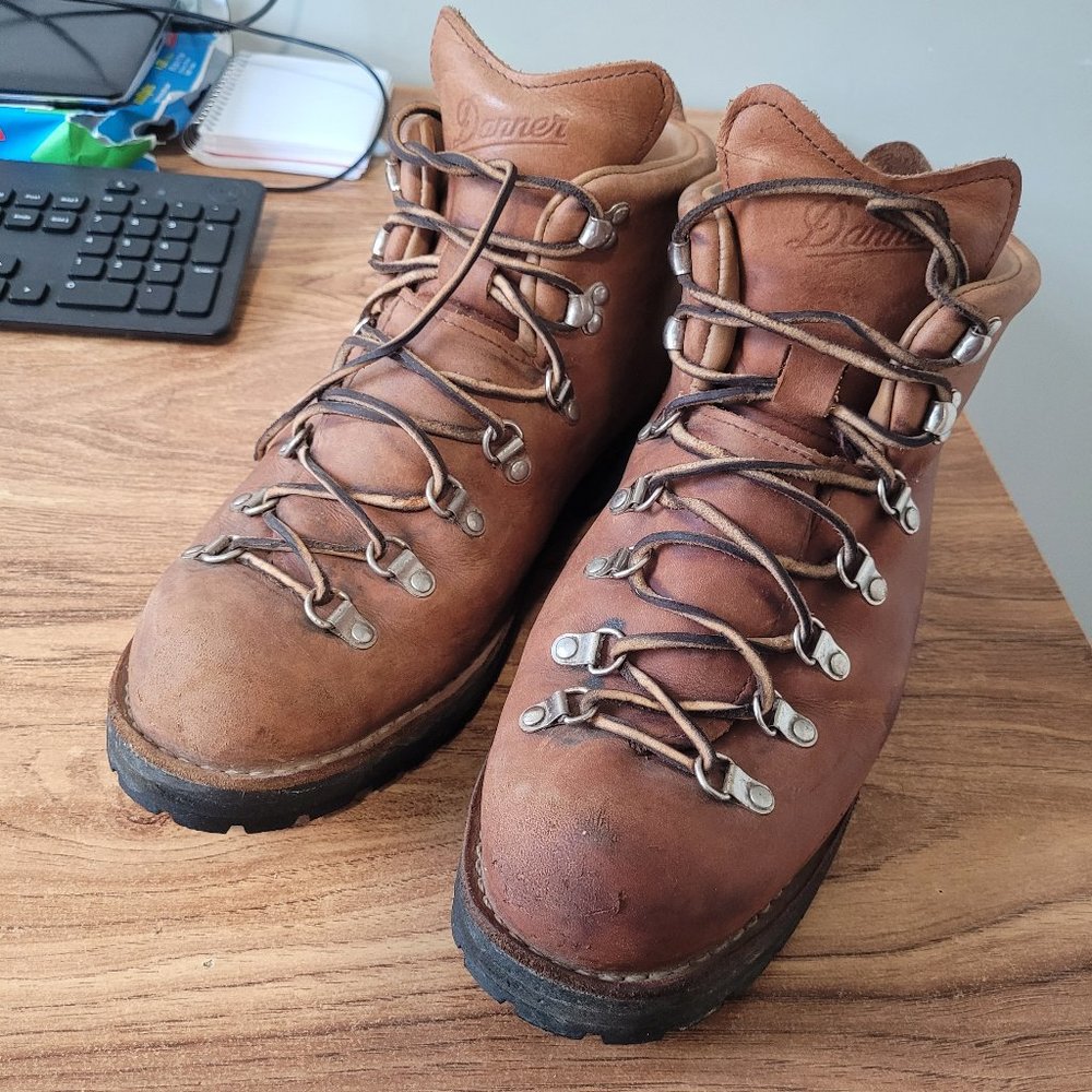 Danner mtn light gtx size 11.5 EE
